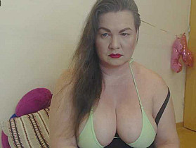 Lady-Adrianna Cam