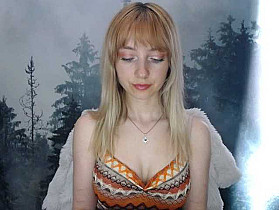 LuciaLovely Cam