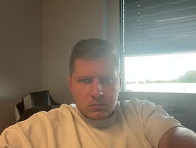 hornyboy95300 Cam