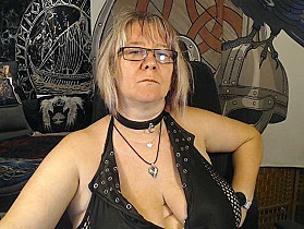 90dTitten Cam