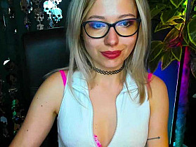 xxHeidiLove Cam