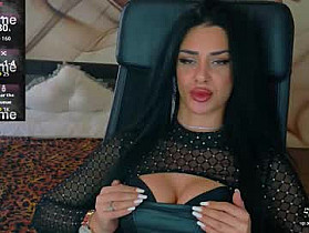 naomiscarlett Cam