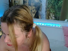 nicolelinharts Cam