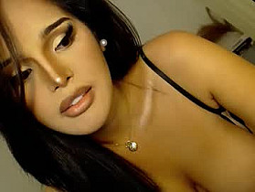 lucy_heartfiliaxxx Cam