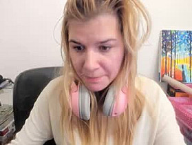 artsyandcraftsy_ Cam