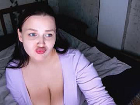 aurorablusssh_ Cam