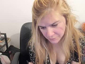 artsyandcraftsy_ Cam