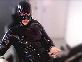 latexfan1984 Cam