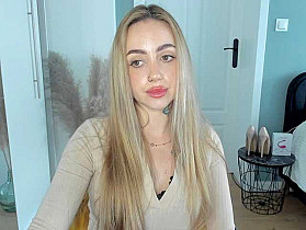 SEXYcoralie Cam
