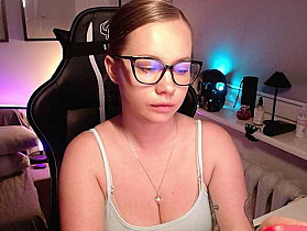 hollyBB Cam