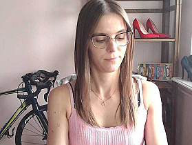 MegiKiss Cam