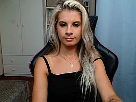 KristineNatural Cam