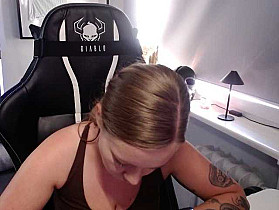 hollyBB Cam