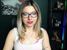 xxHeidiLove Cam