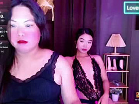 hotasian_mama Cam