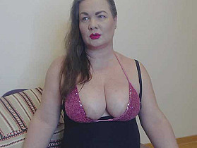 Lady-Adrianna Cam