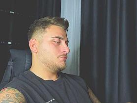 JohhnyLongcock Cam