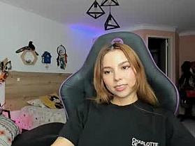 lolaverse Cam