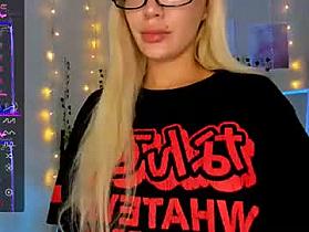 anyataylorr Cam