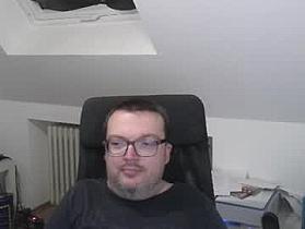 still_alive1985 Cam