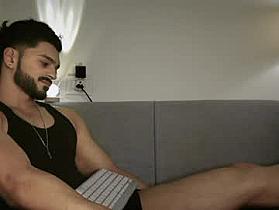 travisandnina Cam